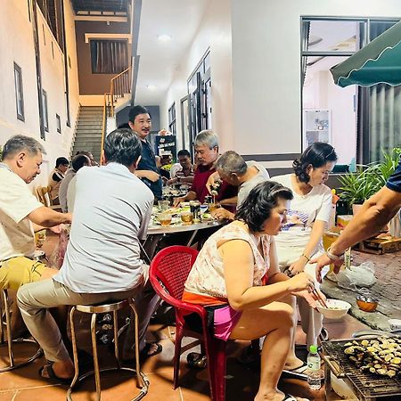 Tai Nhien Homestay Tan Thanh Exterior foto
